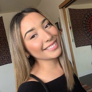 Meet your Posher, Mariana